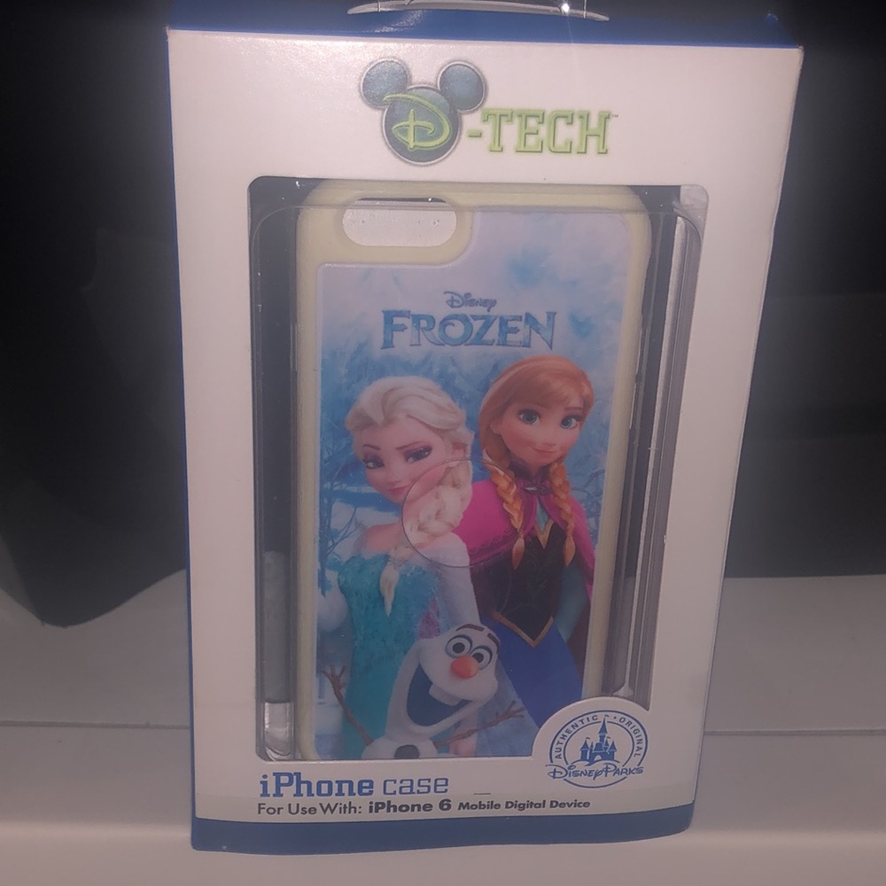 DISNEY PARKS FROZEN IPhone 6 case NEW